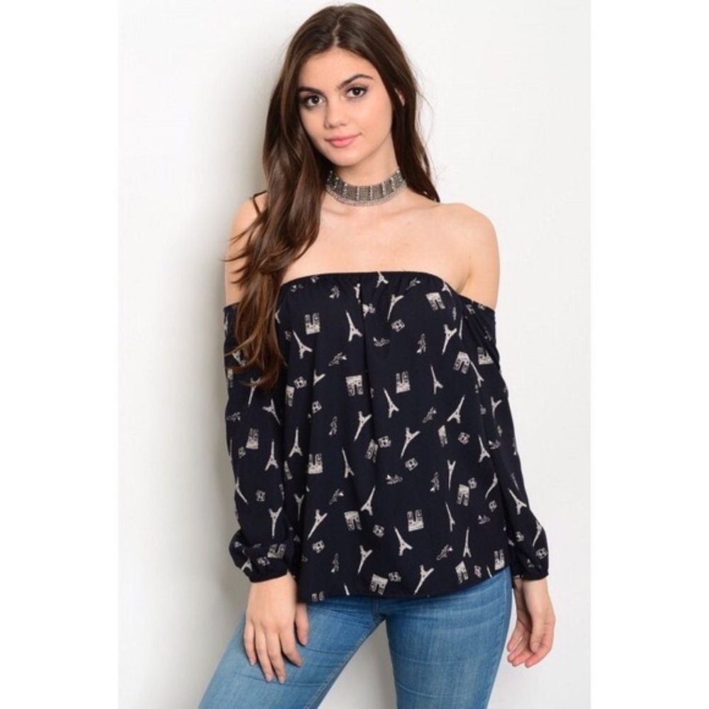 BLOWOUT CLEARANCE✨ New Eiffel Tower  top